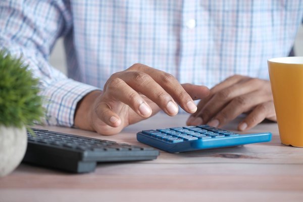 Comment calculer le rendement d'un panneau photovoltaïque ? Tout ce que vous devez savoir !